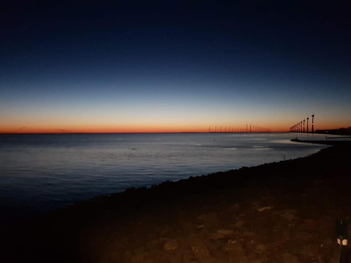 B&B De Horizon Urk Esterno foto